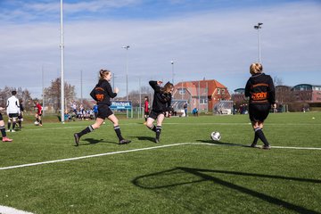 Bild 19 - B-Juniorinnen SG Weststeinburg/Bei - SV Fisia 03 : Ergebnis: 1:2